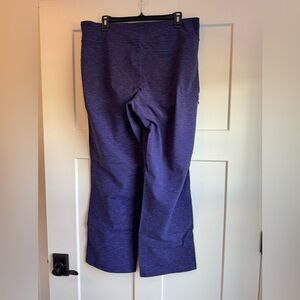 Duluth Trading Co Purple Stretch Leggings